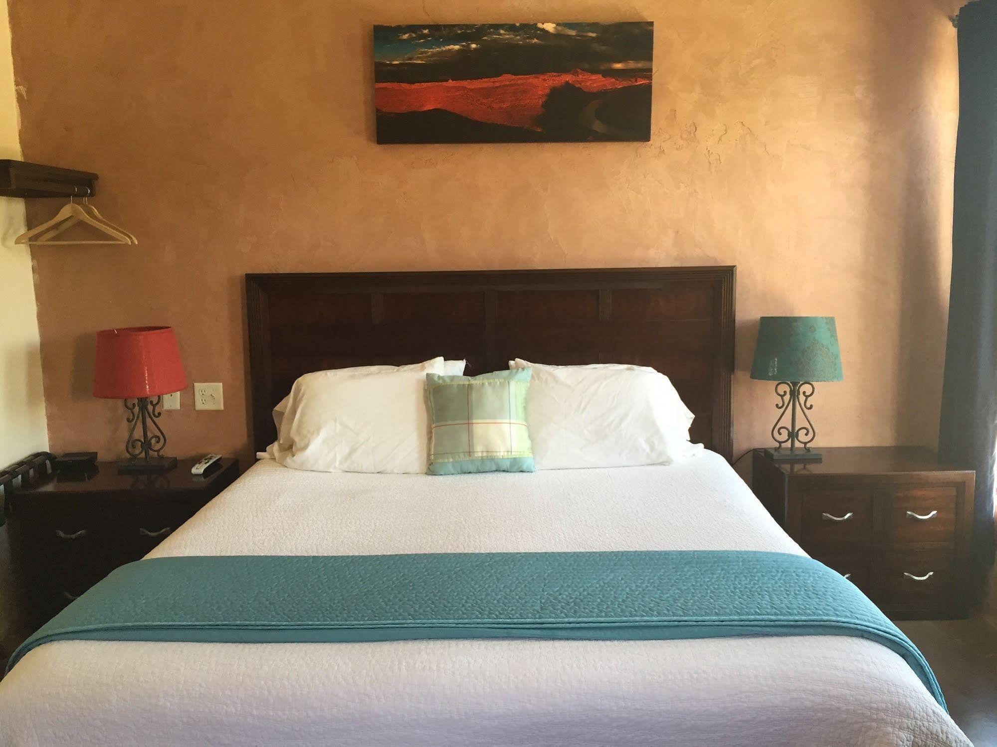 La Posada Pintada Bluff Ngoại thất bức ảnh